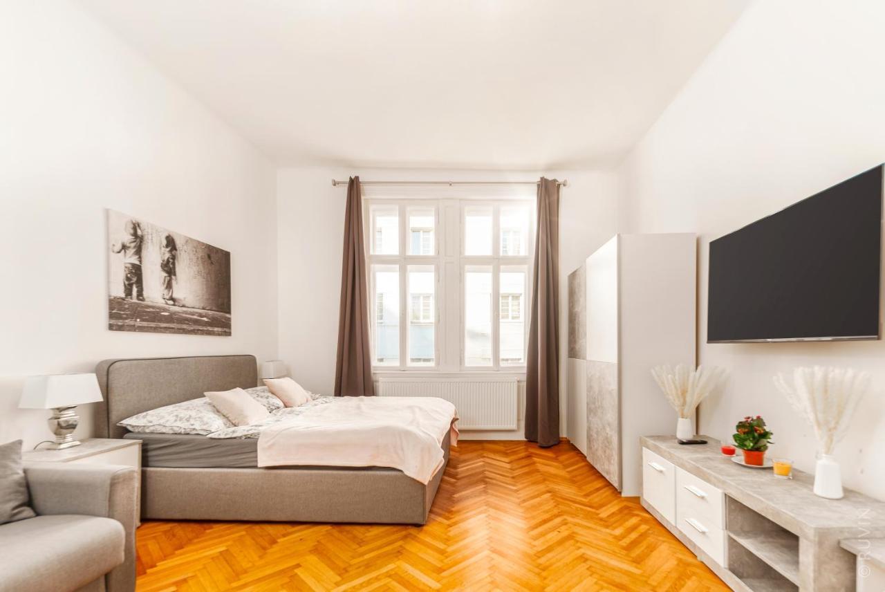 City Apartment With Netflix, Central And Near Metro, 12 Vienna Esterno foto